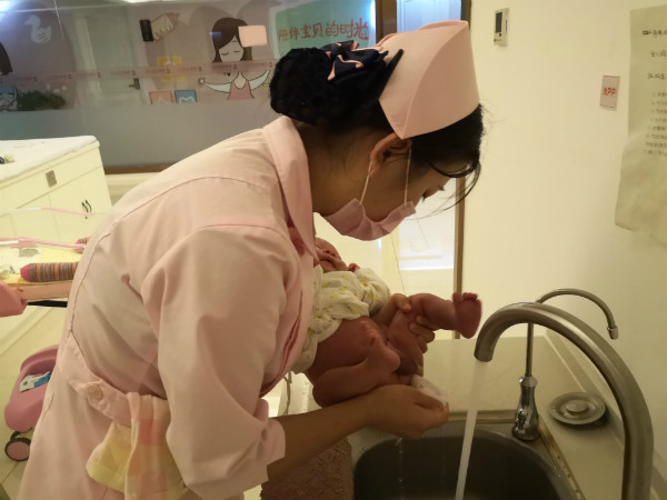 護理人員