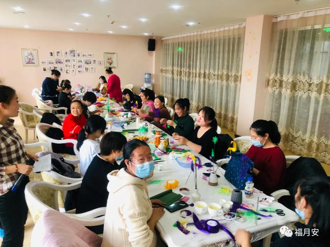 活動(dòng)回顧--瑜伽助力溫柔分娩+絲帶蘆葦花